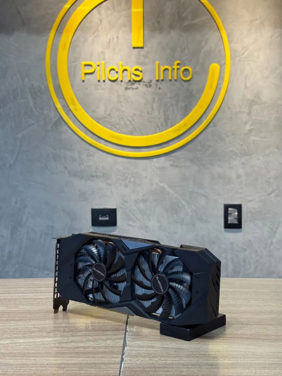 GTX 1650 4GB Gigabyte - Loja física - Garantia - Olx Pay - Foto 2