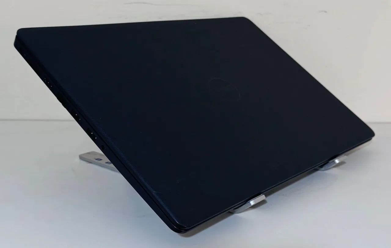 Dell Notebook Core i5 11th Generation 8GB RAM NVMe M.2 SSD 256GB Iris Xe Graphics Card64385331013505124