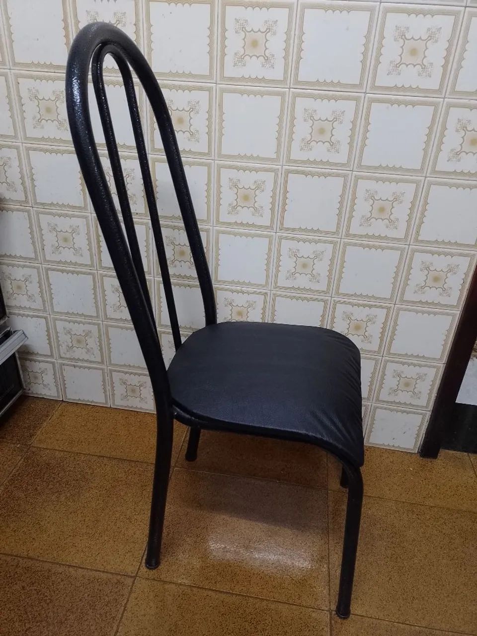 Cadeira de Metal com Assento Estofado - Foto 3