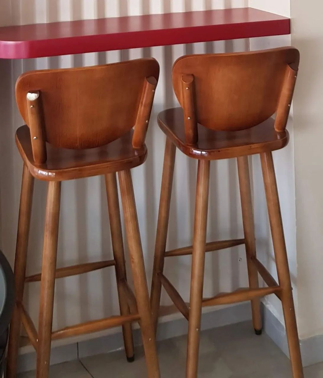 Conjunto 2 Banquetas altas madeira