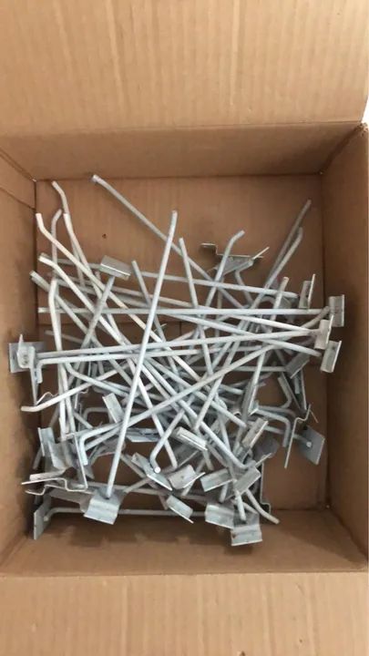 Painel canelatado 0,90x0,90 com ganchos - Foto 2