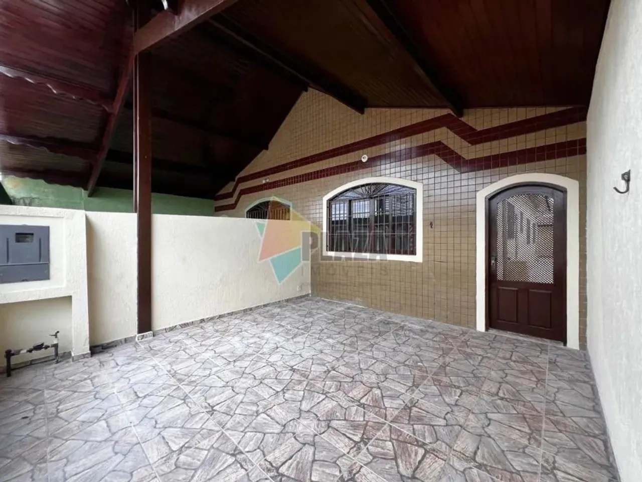 Imóvel para aluguel tem 90 metros quadrados com 2 quartos em Ocian - Praia Grande - SP