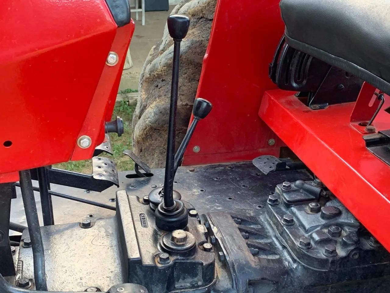 Trator Massey Ferguson 275 - Foto 4