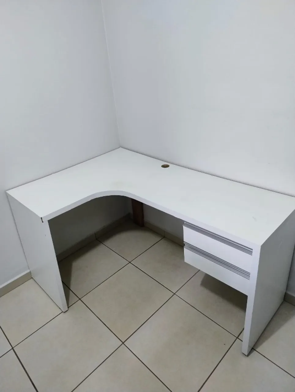 Mesa em L para escritório