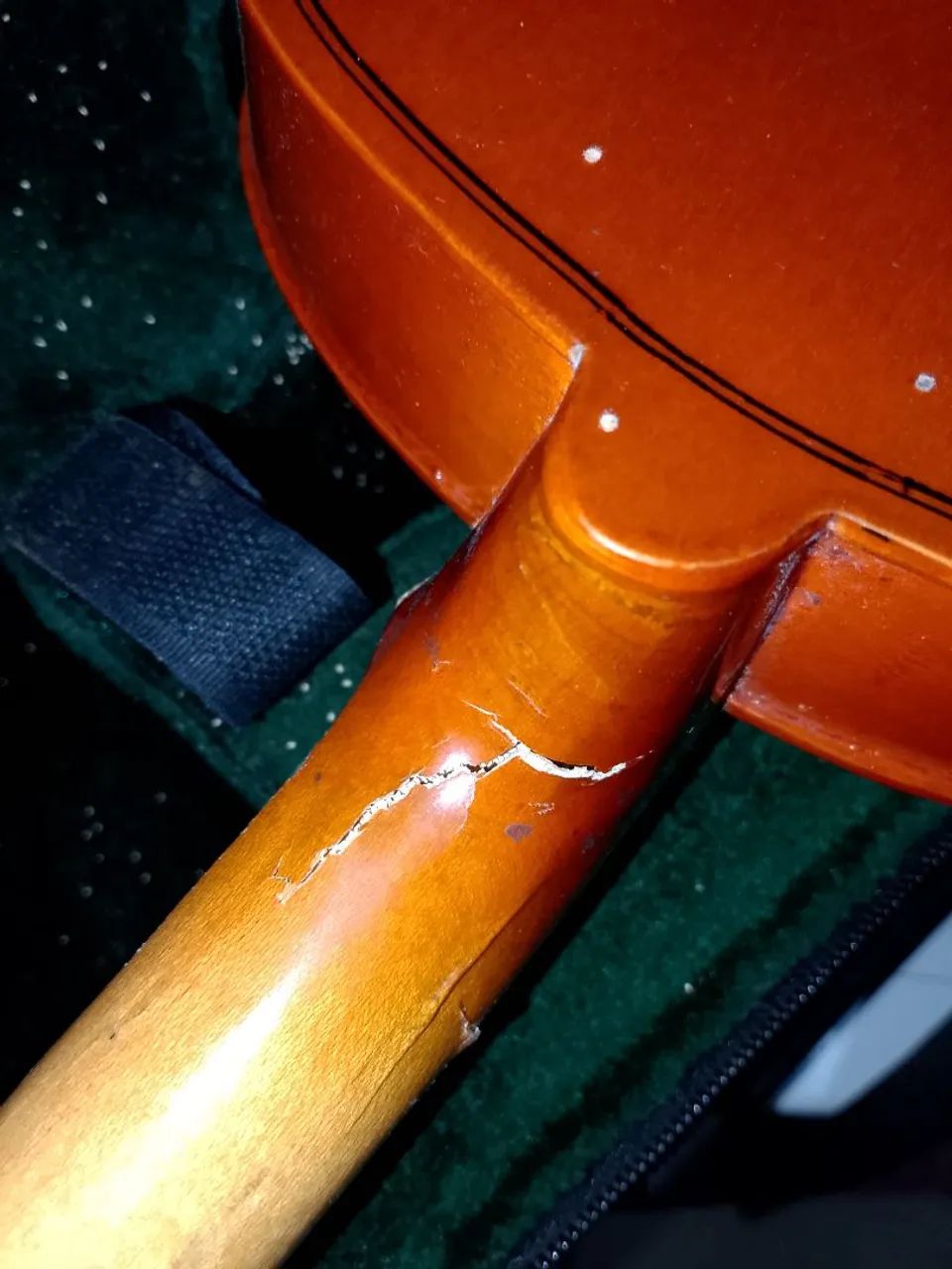 Violino quebrado  - Foto 2