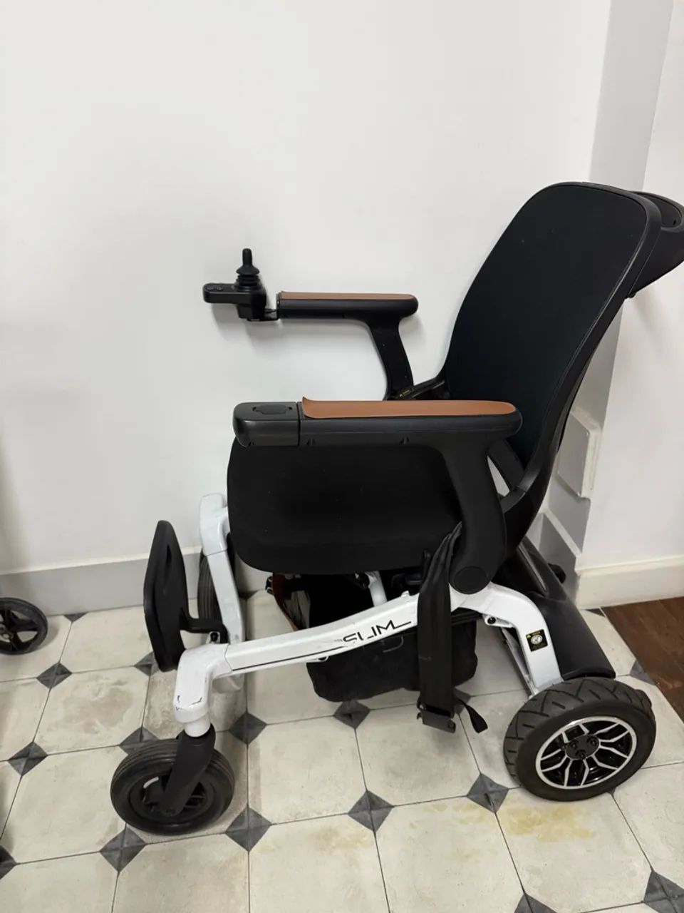 cadeira de rodas motorizada - Foto 4