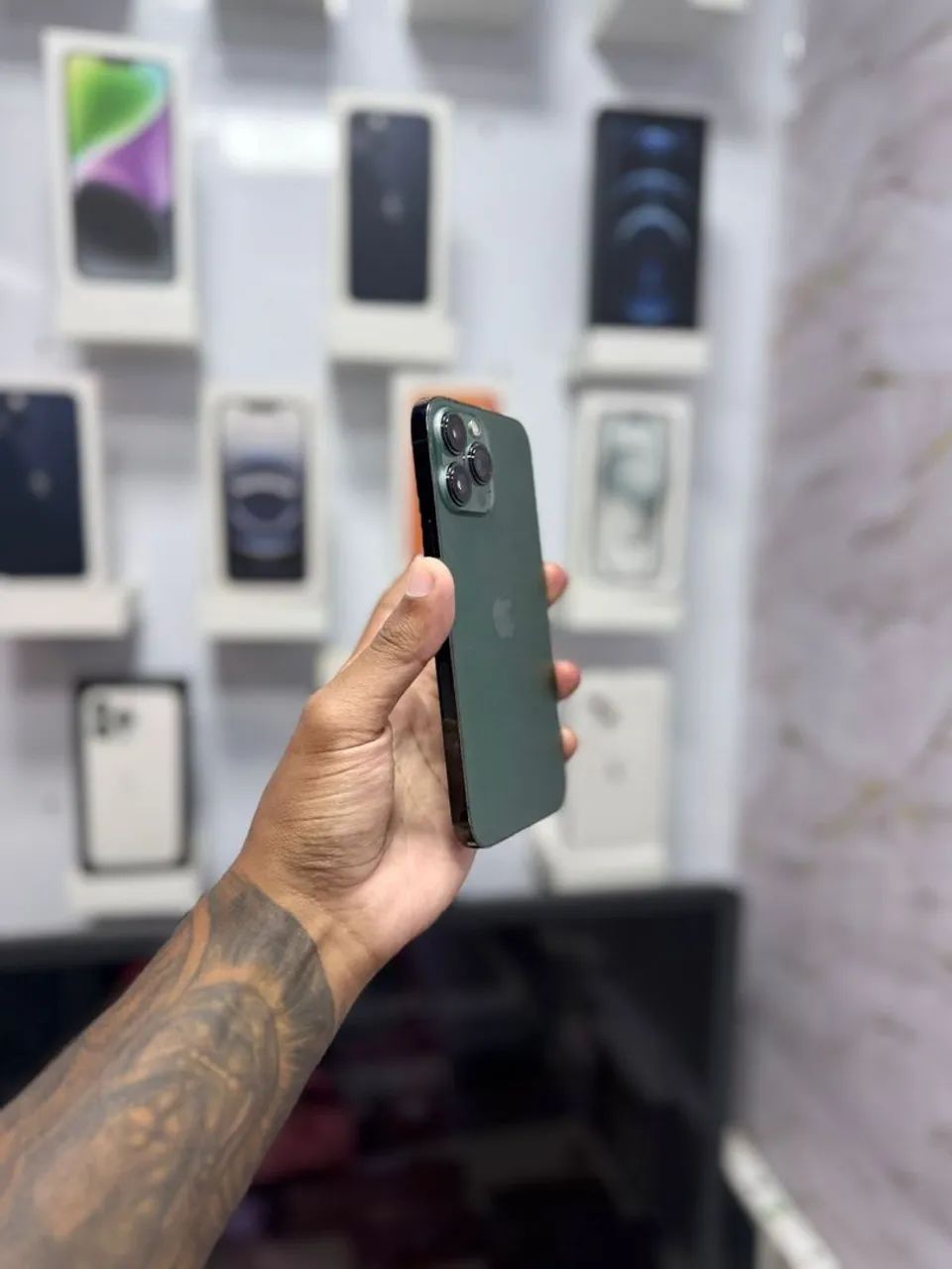IPHONE 13 PR MAX 128GB<br>R$ 3.099,00 MUITO TOP - Foto 2