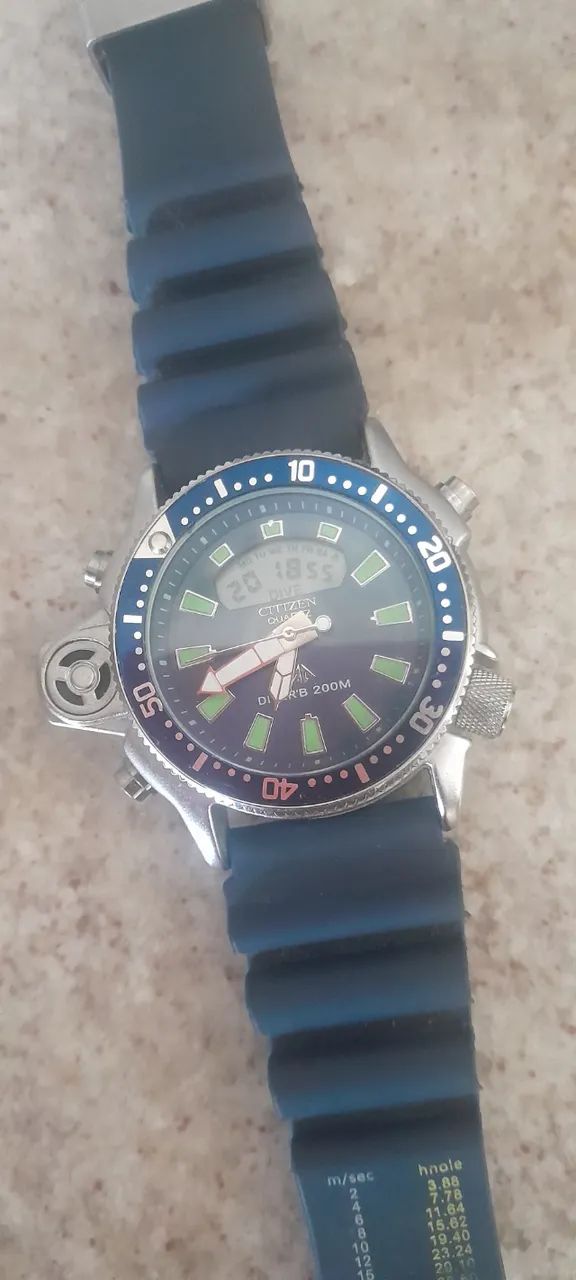 Relógio CITIZEN azul - Foto 2