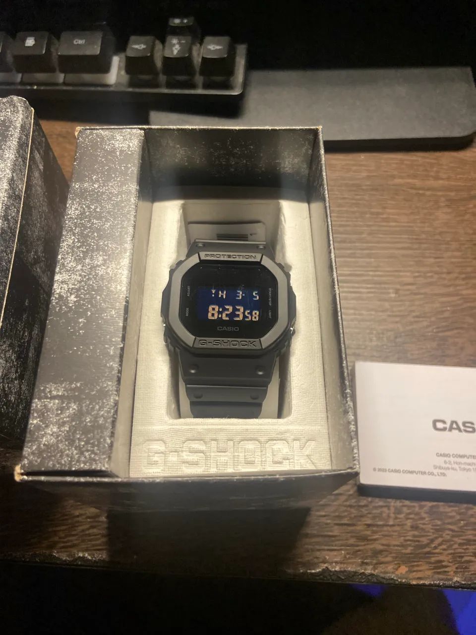 Relógio G-Shock DW5600UBB-1DR Preto - Foto 4