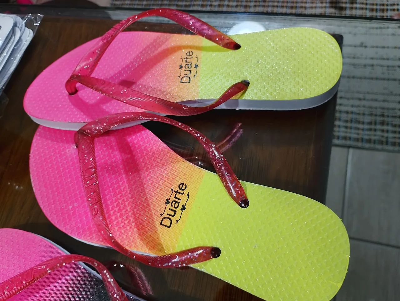 Chinelo feminino preço para os 2 pares  - Foto 2