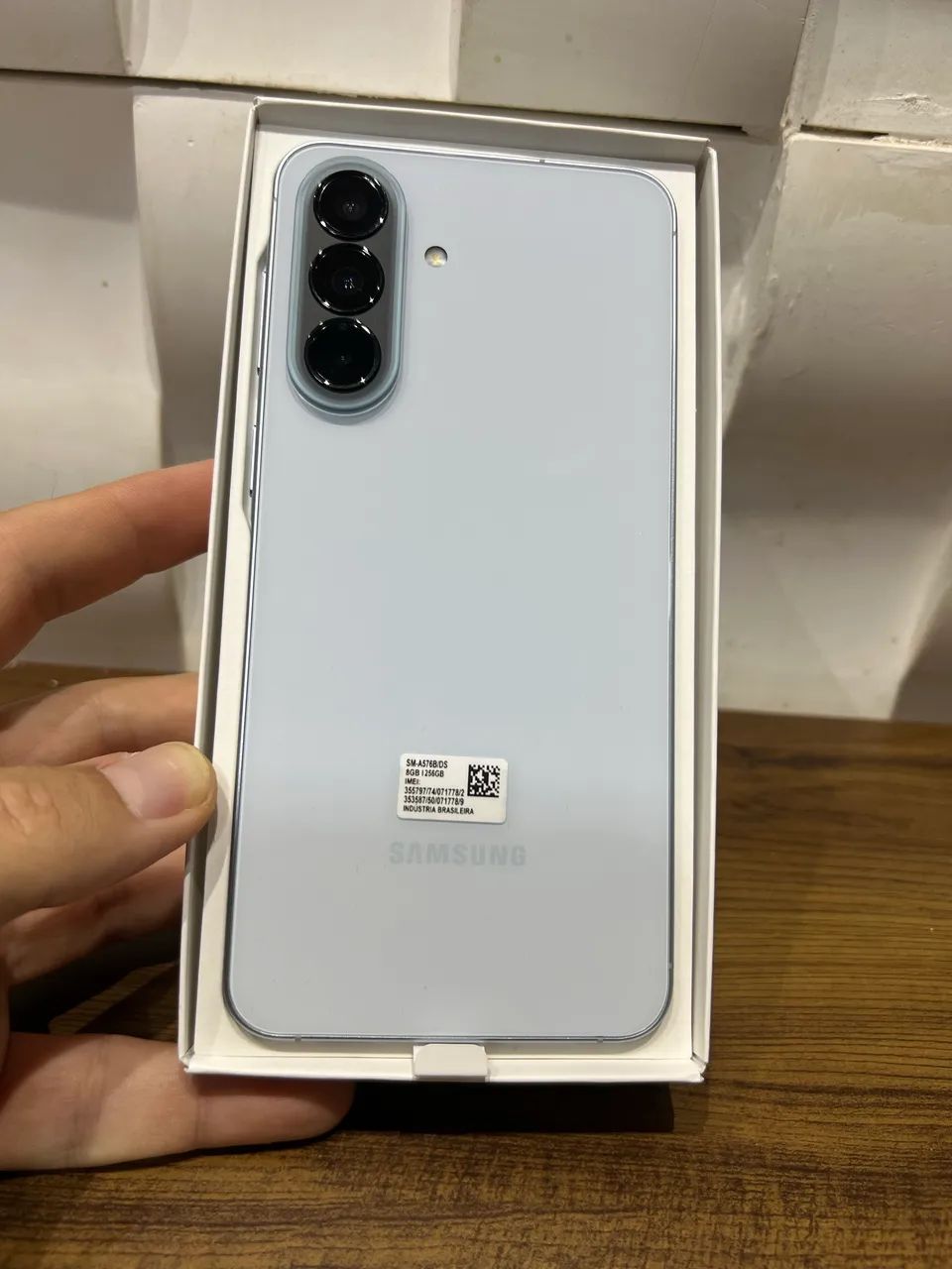 Smartphone Samsung A57 256Gb 8GB ram  - Foto 2