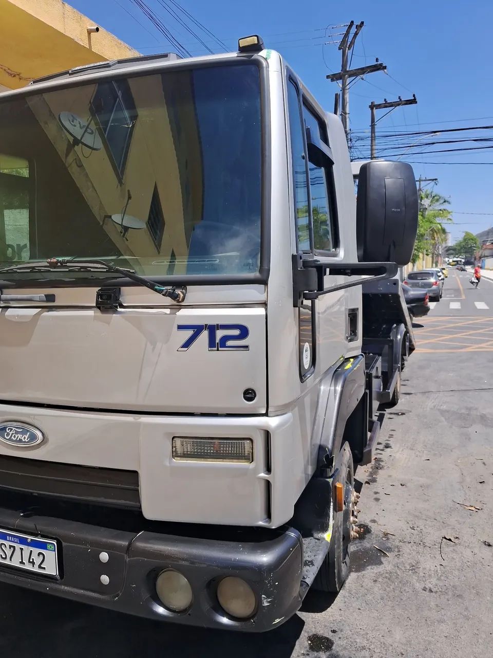 Ford cargo plataforma + asa delta 2012.  - Foto 2