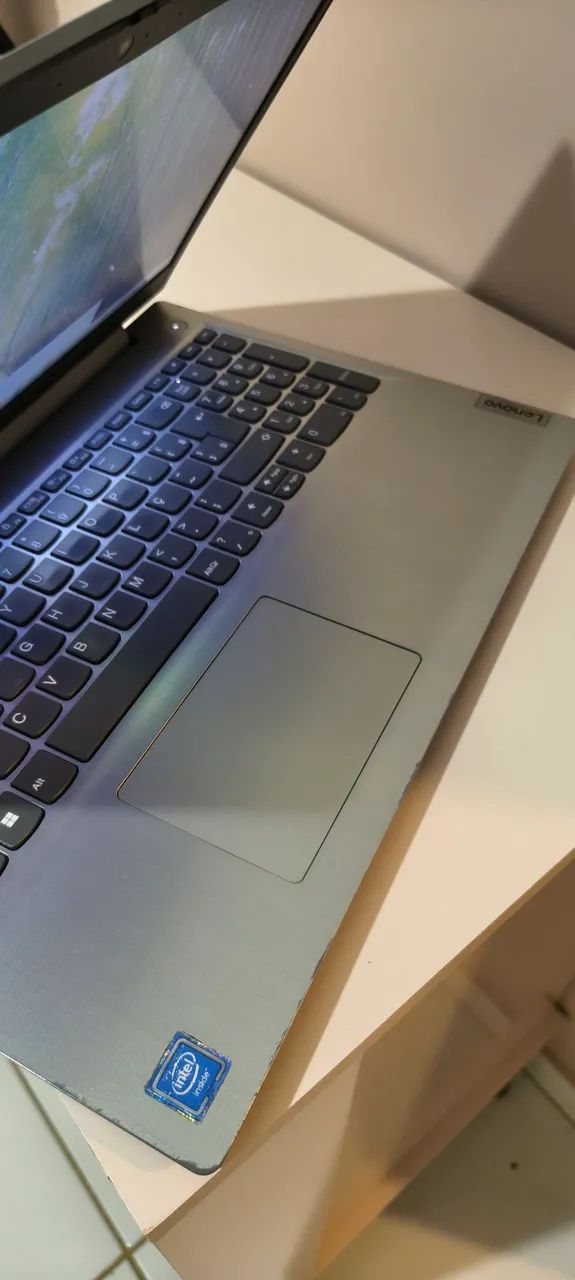 Notebook Lenovo 
