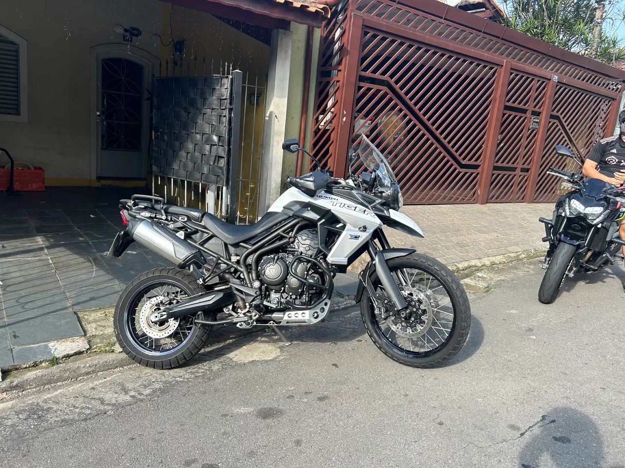 TRIUMPH/TIGER 800 XCX zerada 