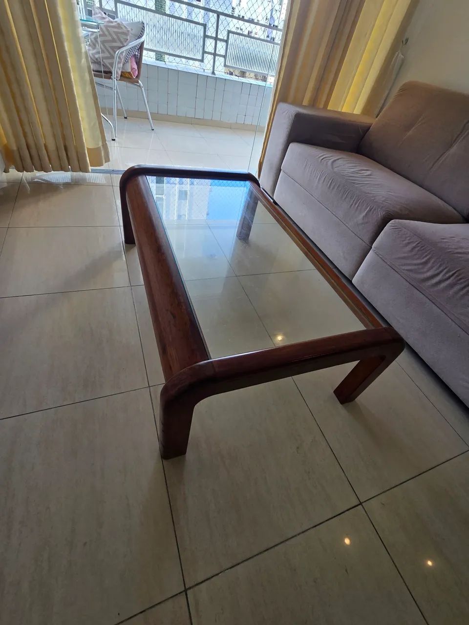 Centro para sala madeira e vidro 110x70cm - Foto 3