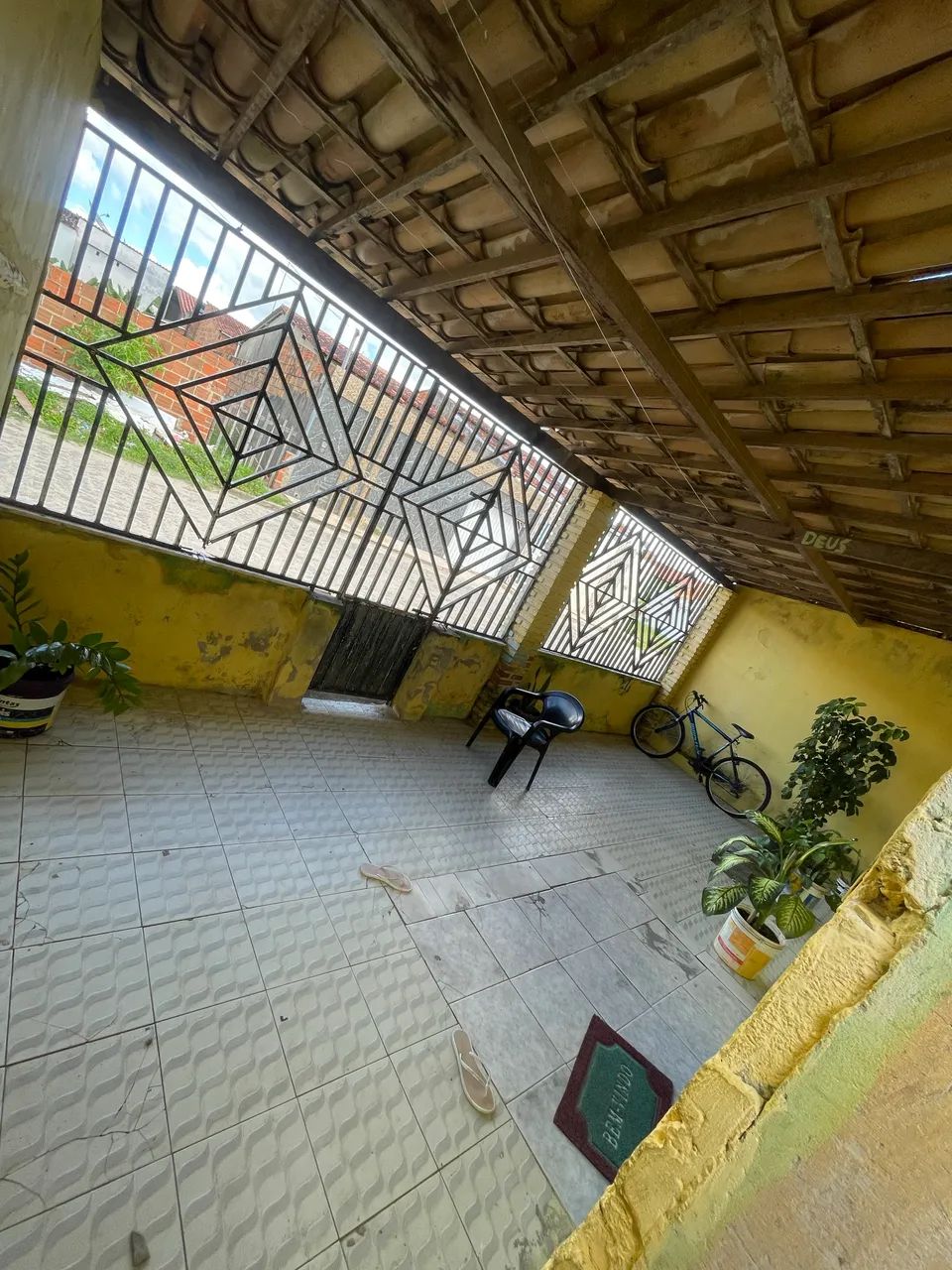 Casa a Venda -  Colônia Treze 