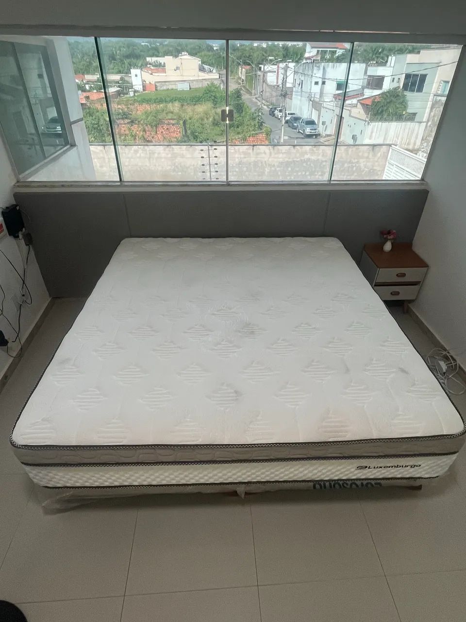 Vendo Cama king  seminova 