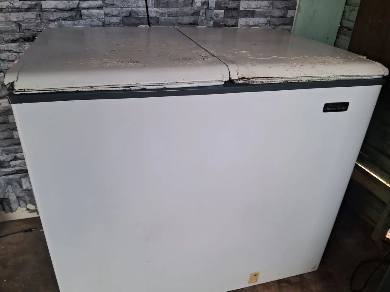 Freezer esmaltec