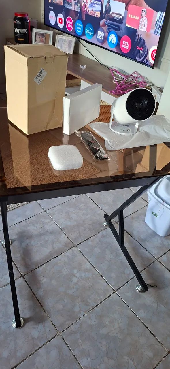 Novo. Projetor 4k para vc assistir jog, festas eventos . Entrego confira - Foto 2