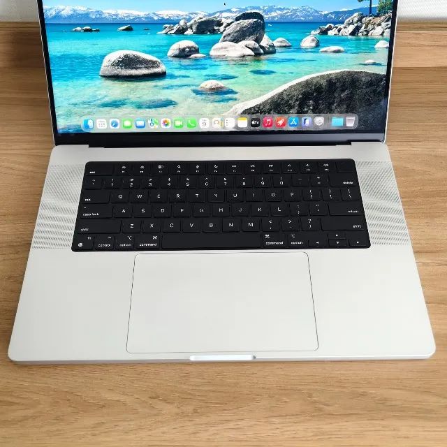 MACBOOK PRO 16 M4 MAX 48GB/1TB - SILVER - 15 CICLOS - 40GPU - COMO NOVO - Foto 2