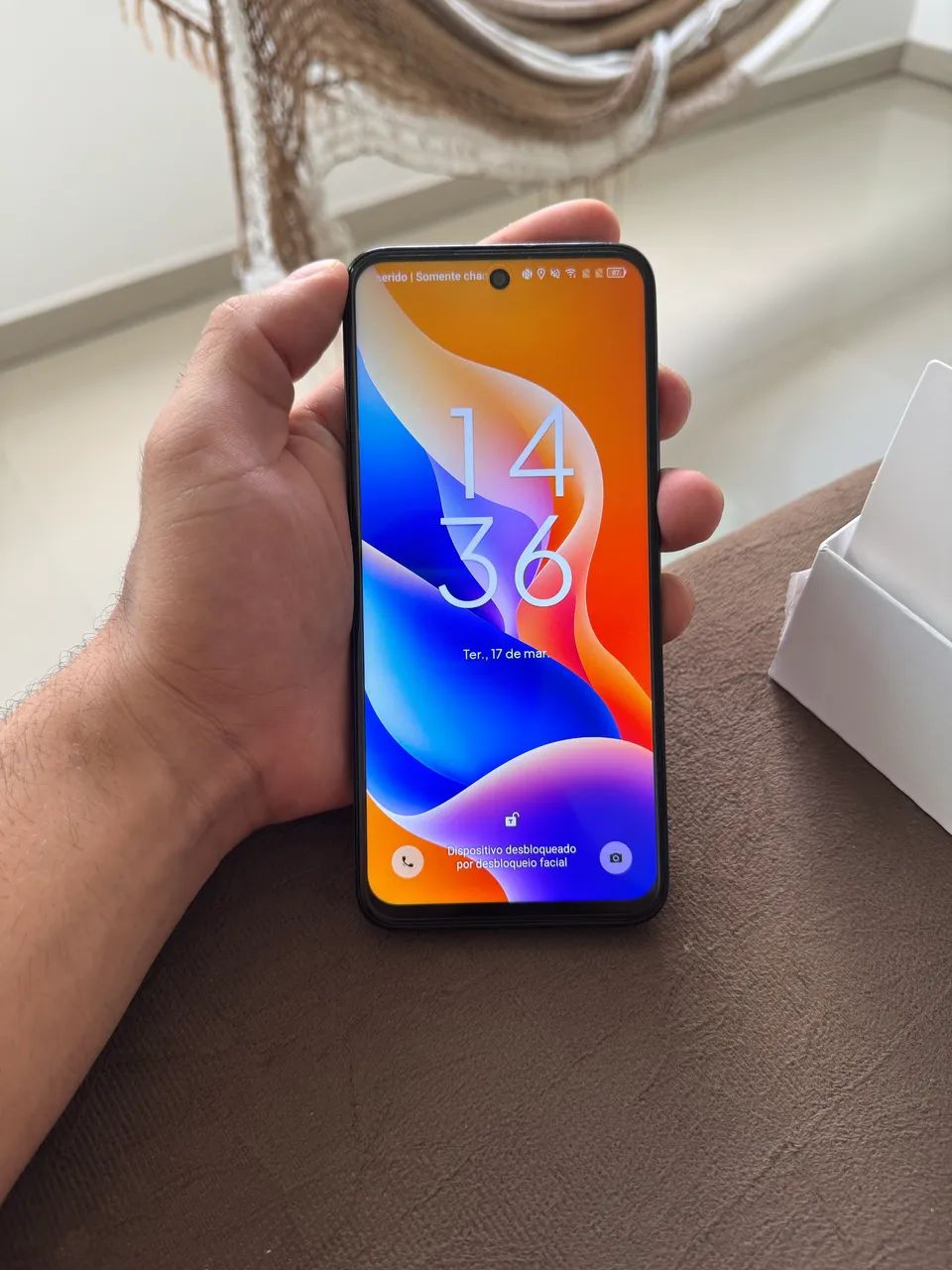 Smartphone TCL 605 256GB Preto - Impecável + Caixa/Acessórios), 500 reias pra vender hoje