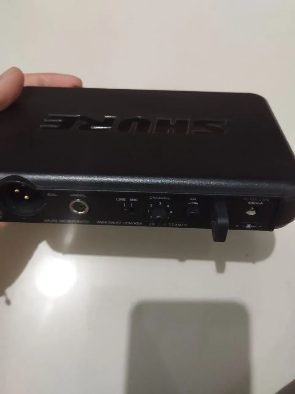 Receptor é Microfone Sem Fio Shure Svx/pg58 - Foto 2