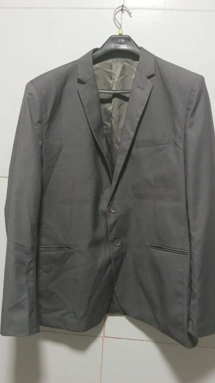 Conjunto de terno e calça. - Foto 2