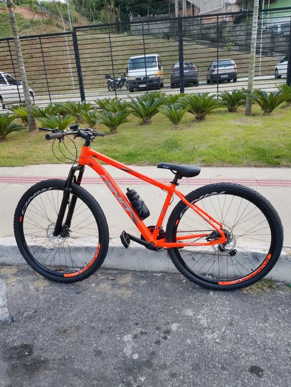 Vendo bike nova 