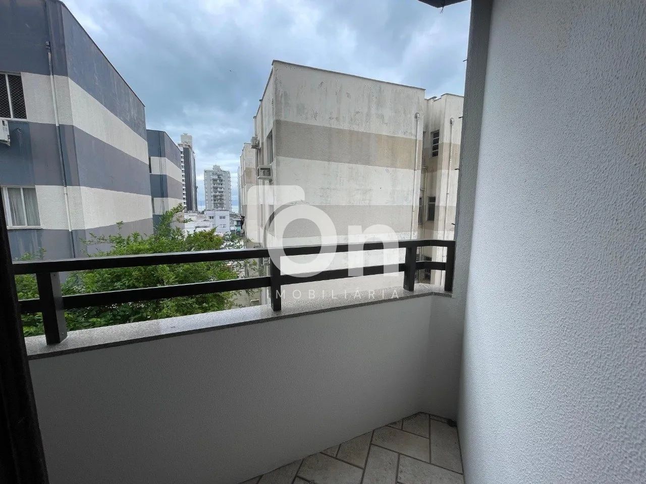 Apartamento de 3 dormitórios no Centro - Foto 3