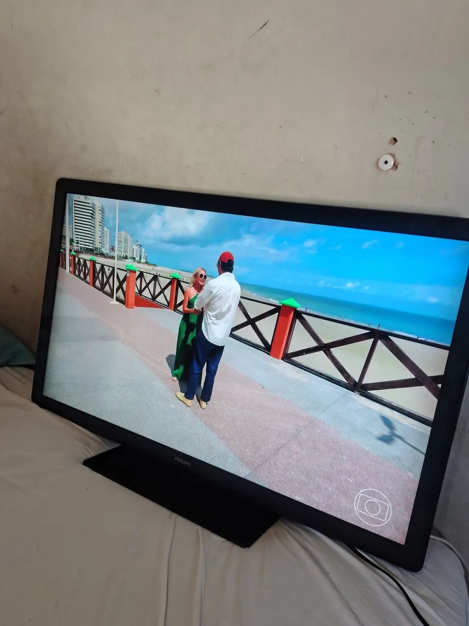 Vendo tv Philips de 47 polegadas  - Foto 2
