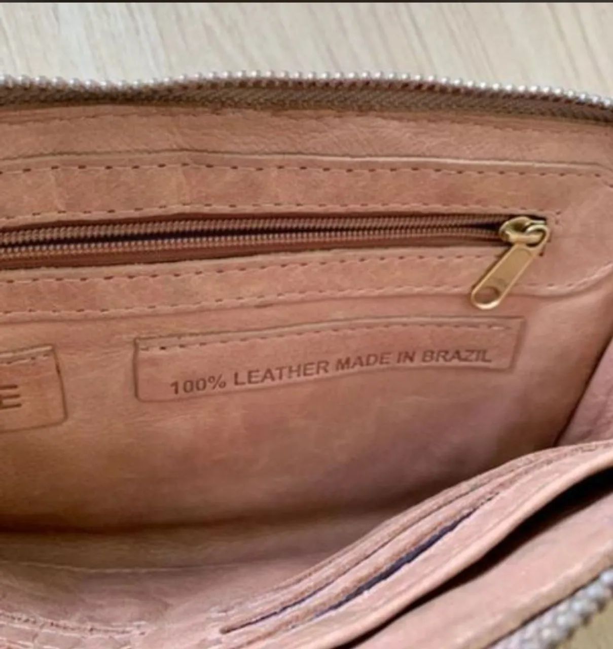 Clutch de pirarucu  - Foto 4