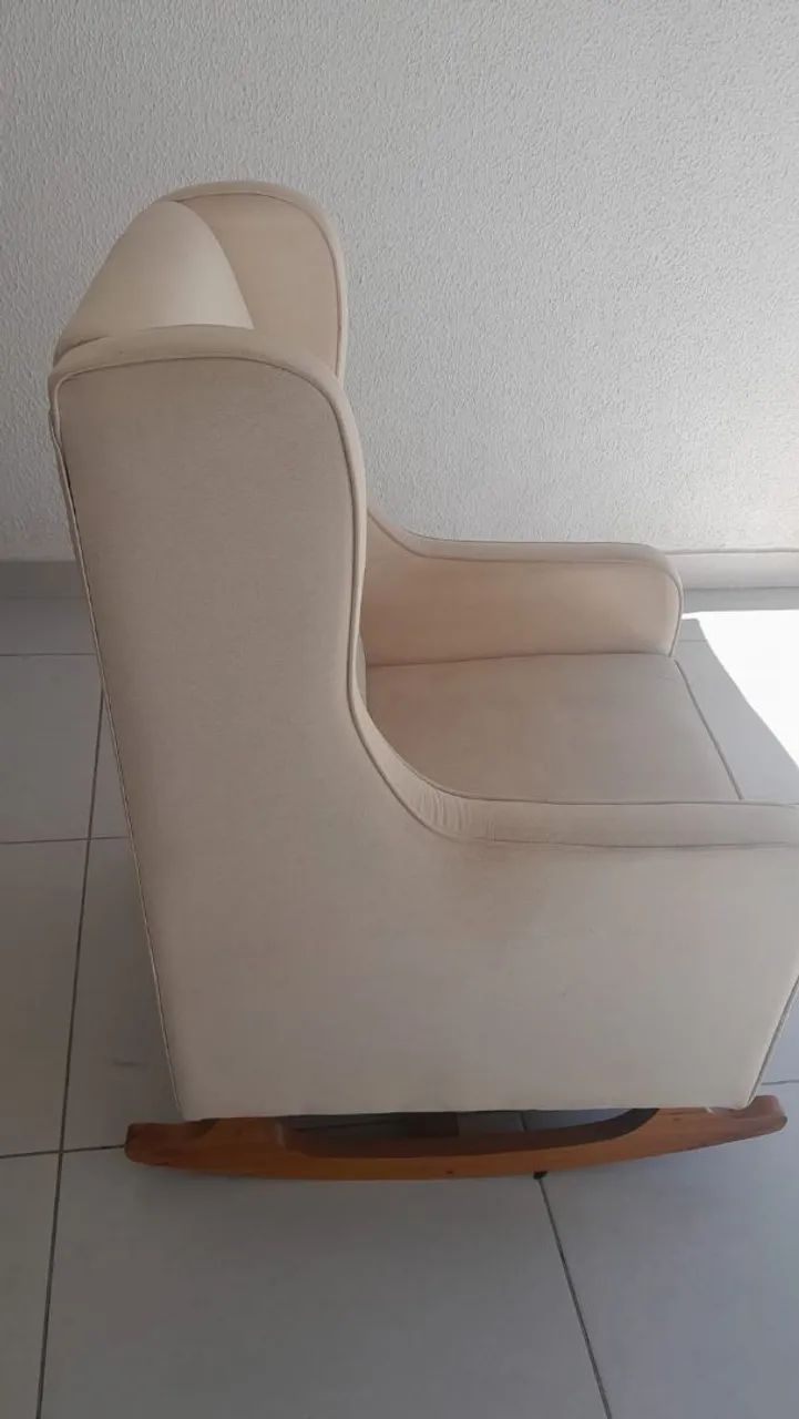 Cadeira de amamentação com balanço  - Foto 2