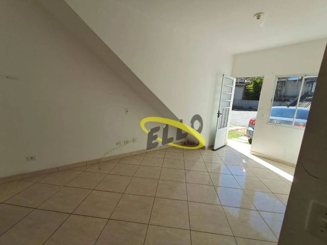 Casa com 2 dormitórios para alugar, 50 m² - Colinas de Cotia - Cotia/SP - Foto 2
