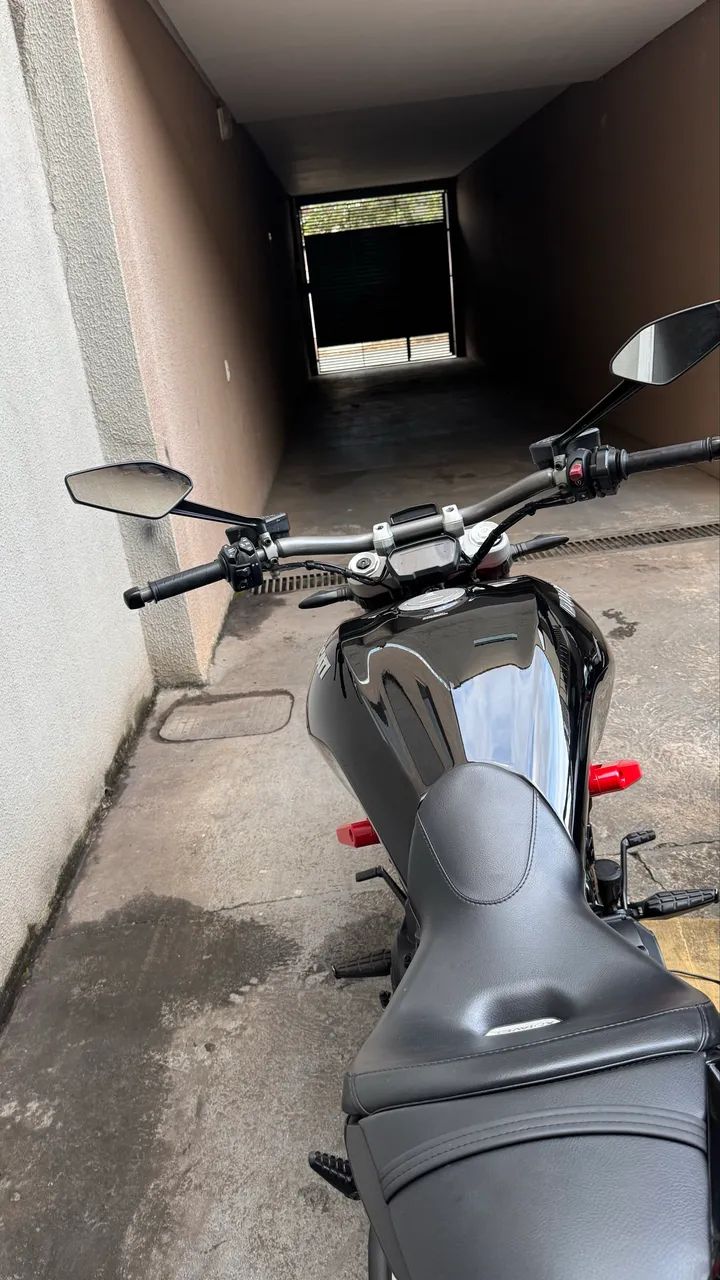 Ducati Diavel  - Foto 3