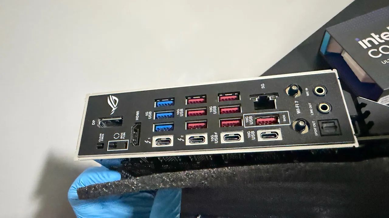 Placa Mãe Rog Strix Z890-e Gaming Wifi7 + Core Ultra 285k - Foto 3
