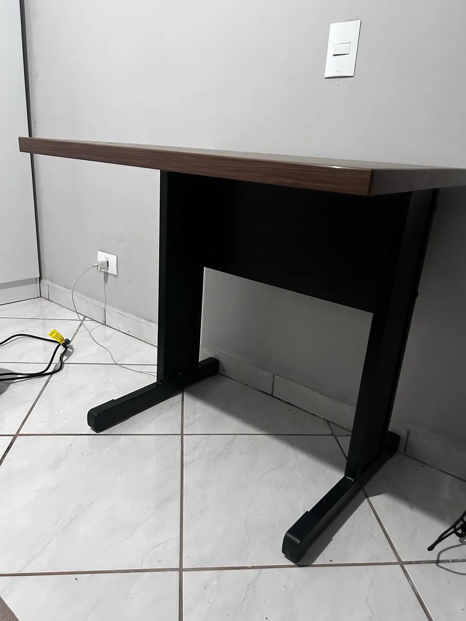 Mesa de escritório compacta  - Foto 2