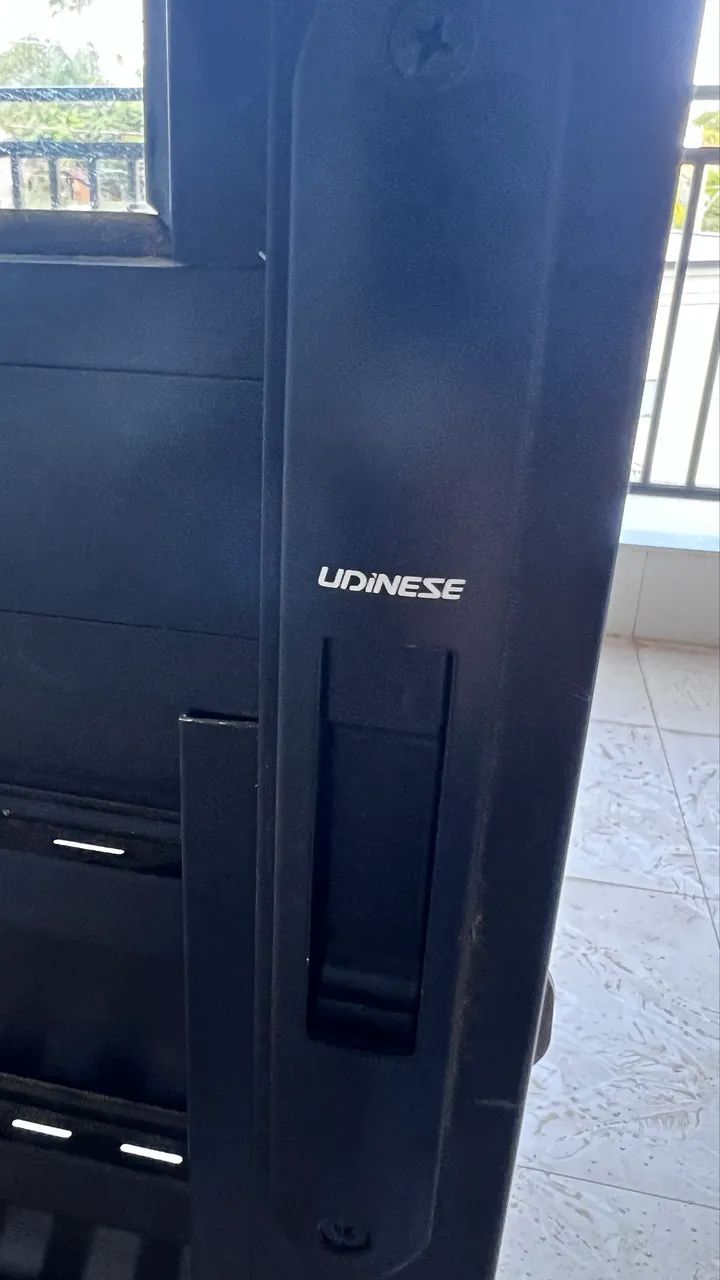 Porta 4 folhas com esquadria de alumínio  - Foto 5