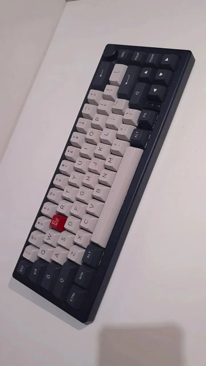 Teclado Mecânico Magnético 