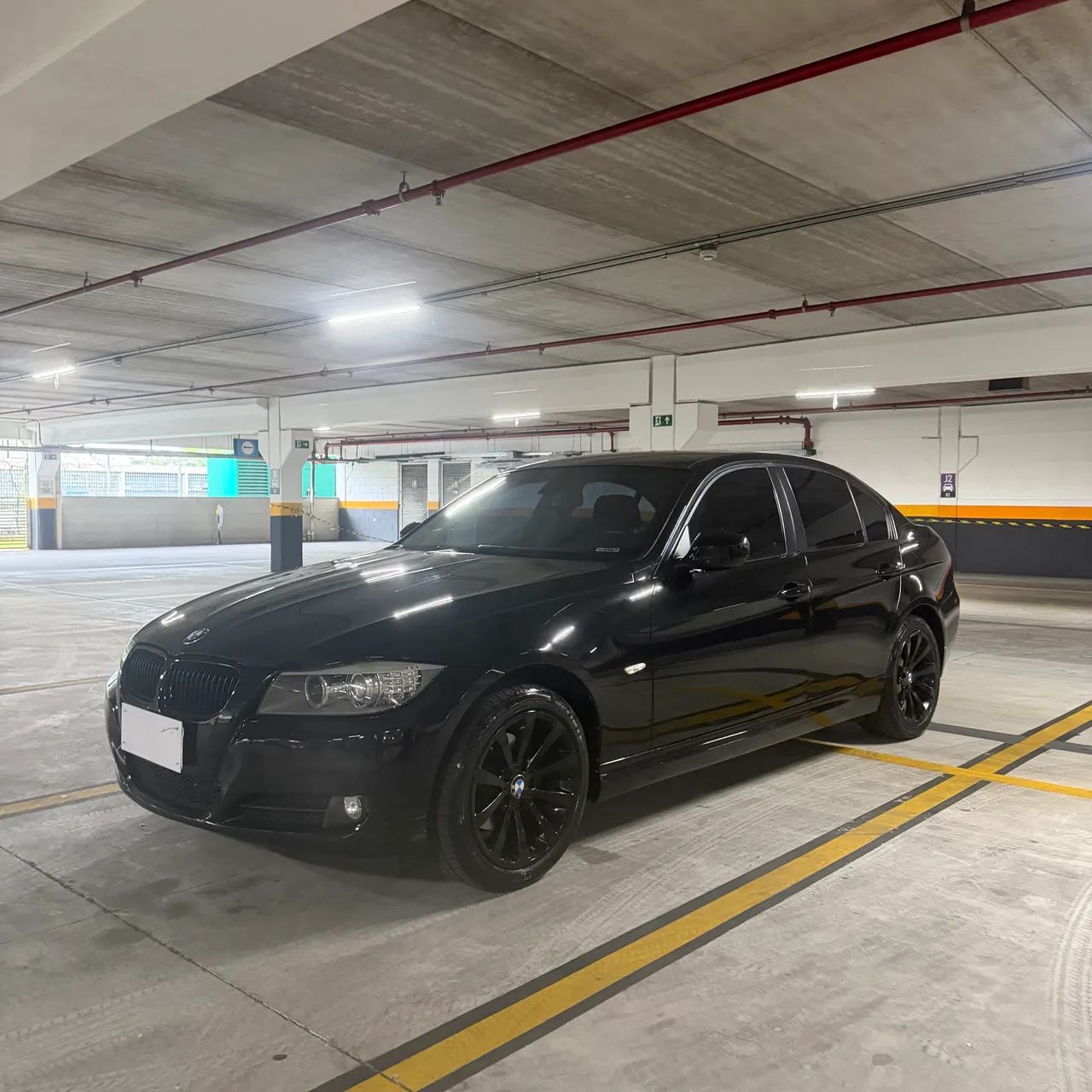 BMW 320I A 2011 - Foto 2