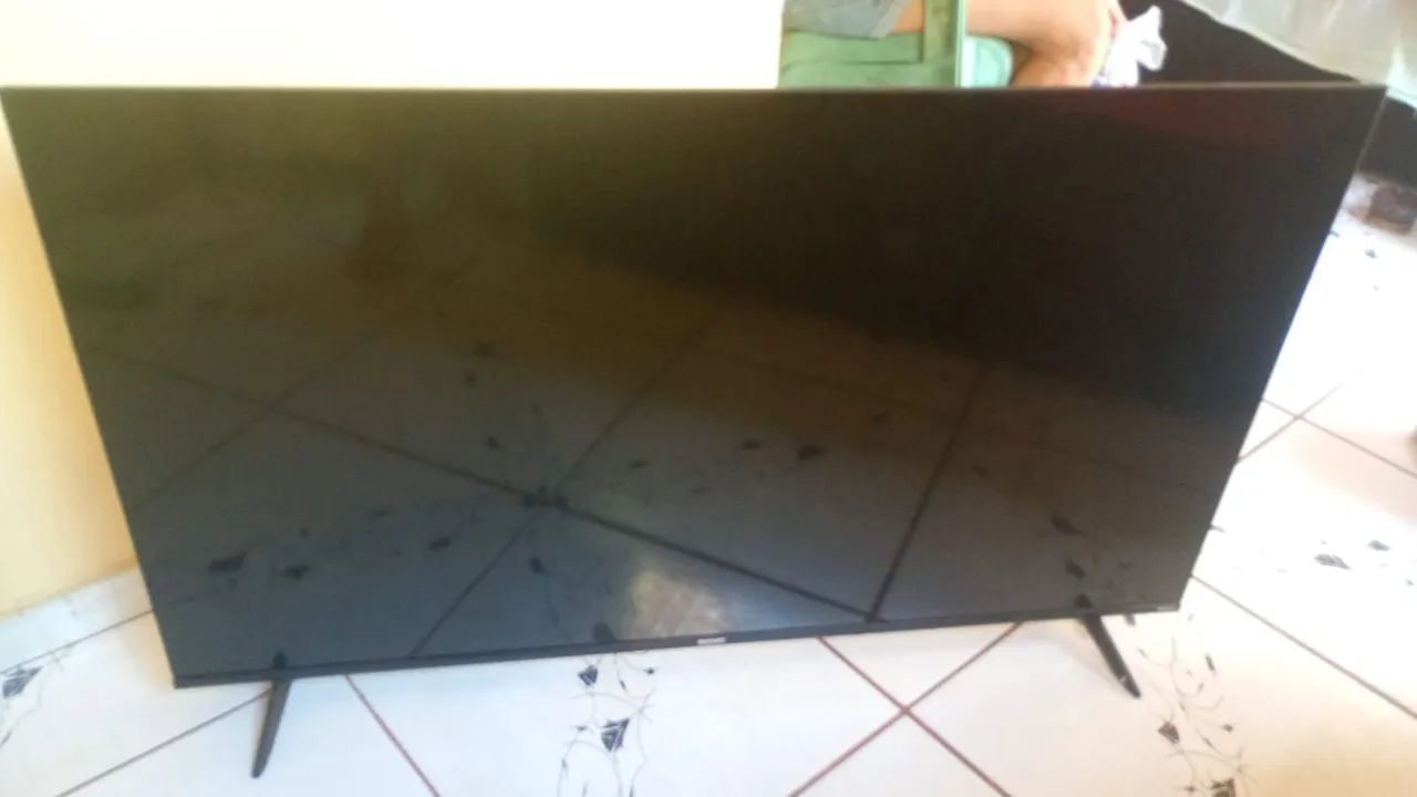 Vendo duas (smart tv) de 50 polegadas por 600 reais  - Foto 3