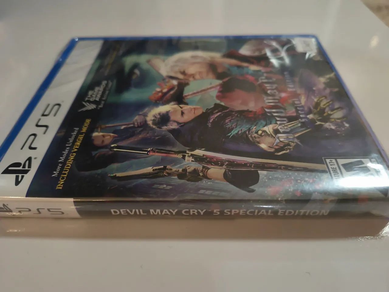 DEVIL MAY CRY 5 Special Edition PS5 Lacrado  - Foto 2