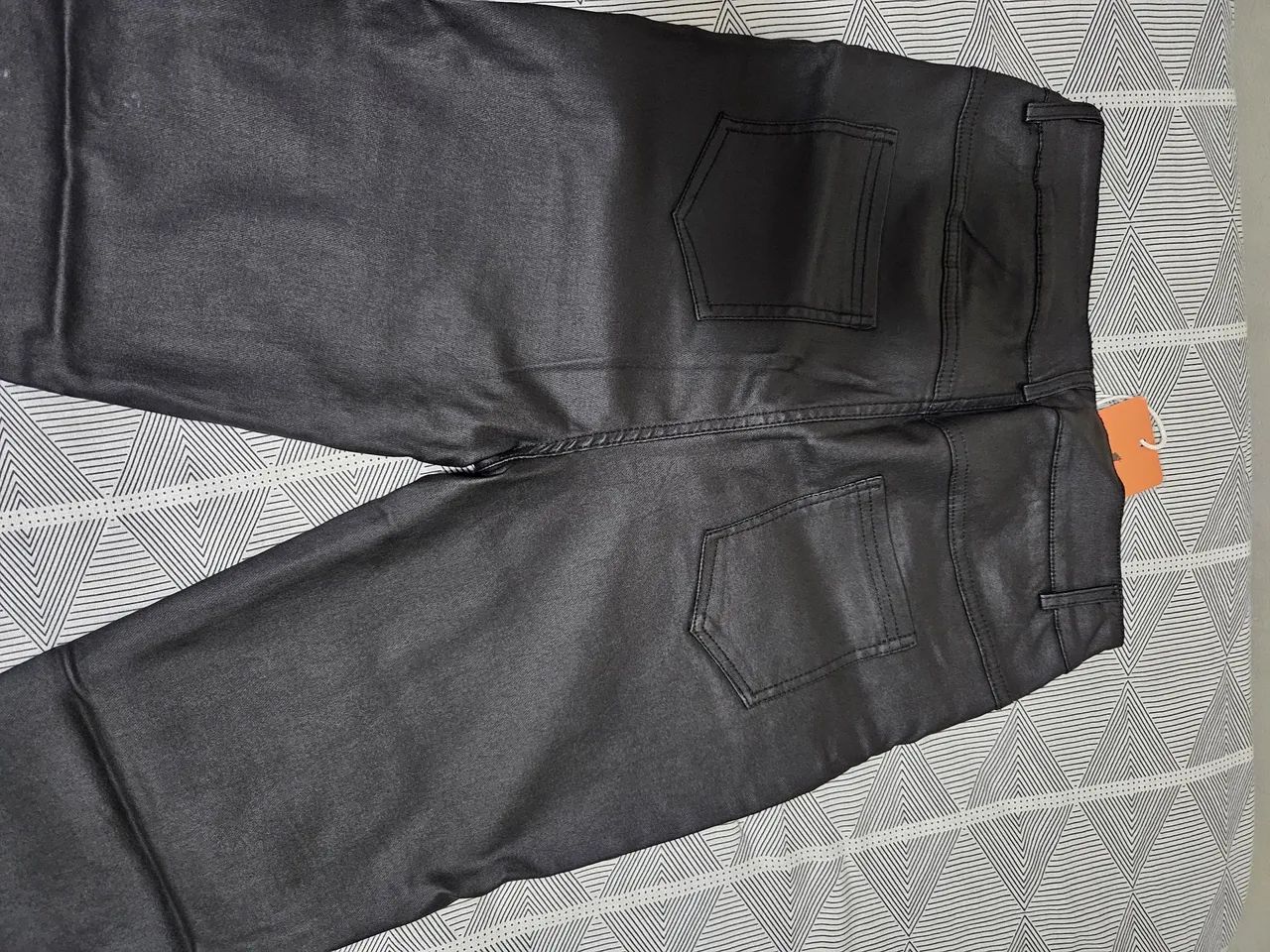 Calça de couro M - 38/40 - Foto 3