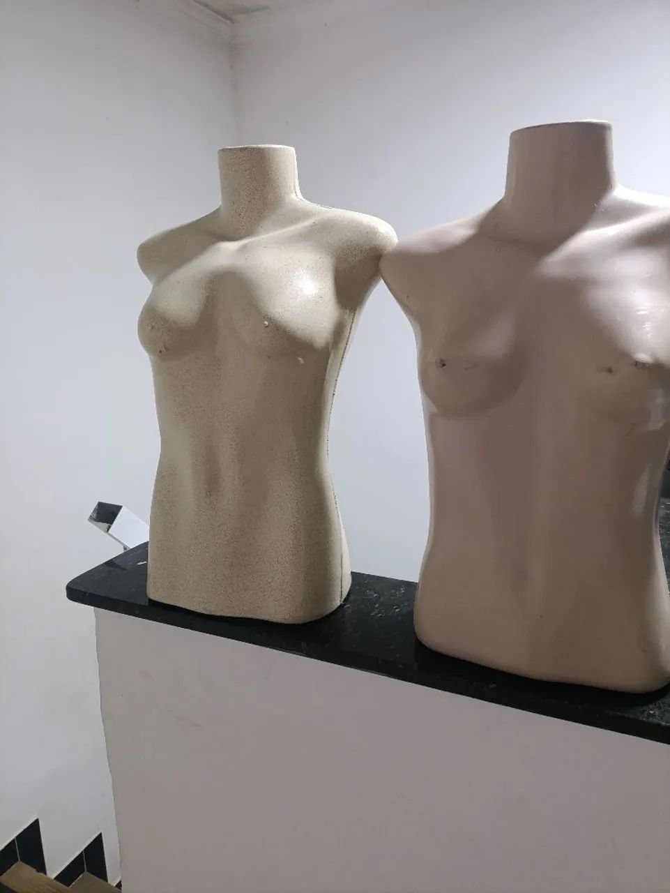  Vendo 2 Manequins - Foto 2