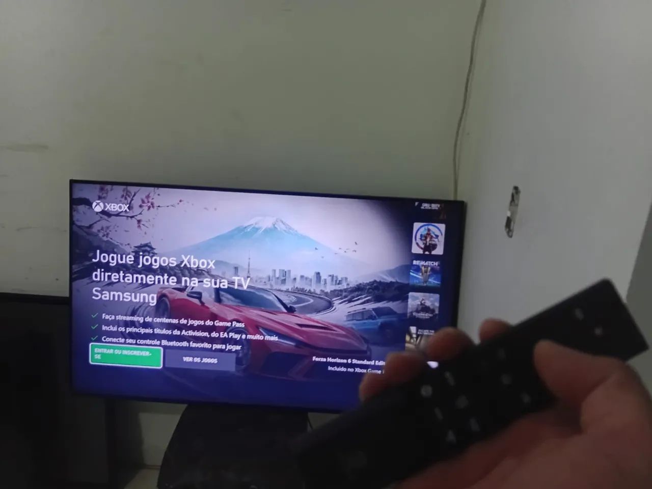 Tv sansung 53 polegadas 4 k pega mais 3 mil canais e todos aplicativos tem x Box  - Foto 2