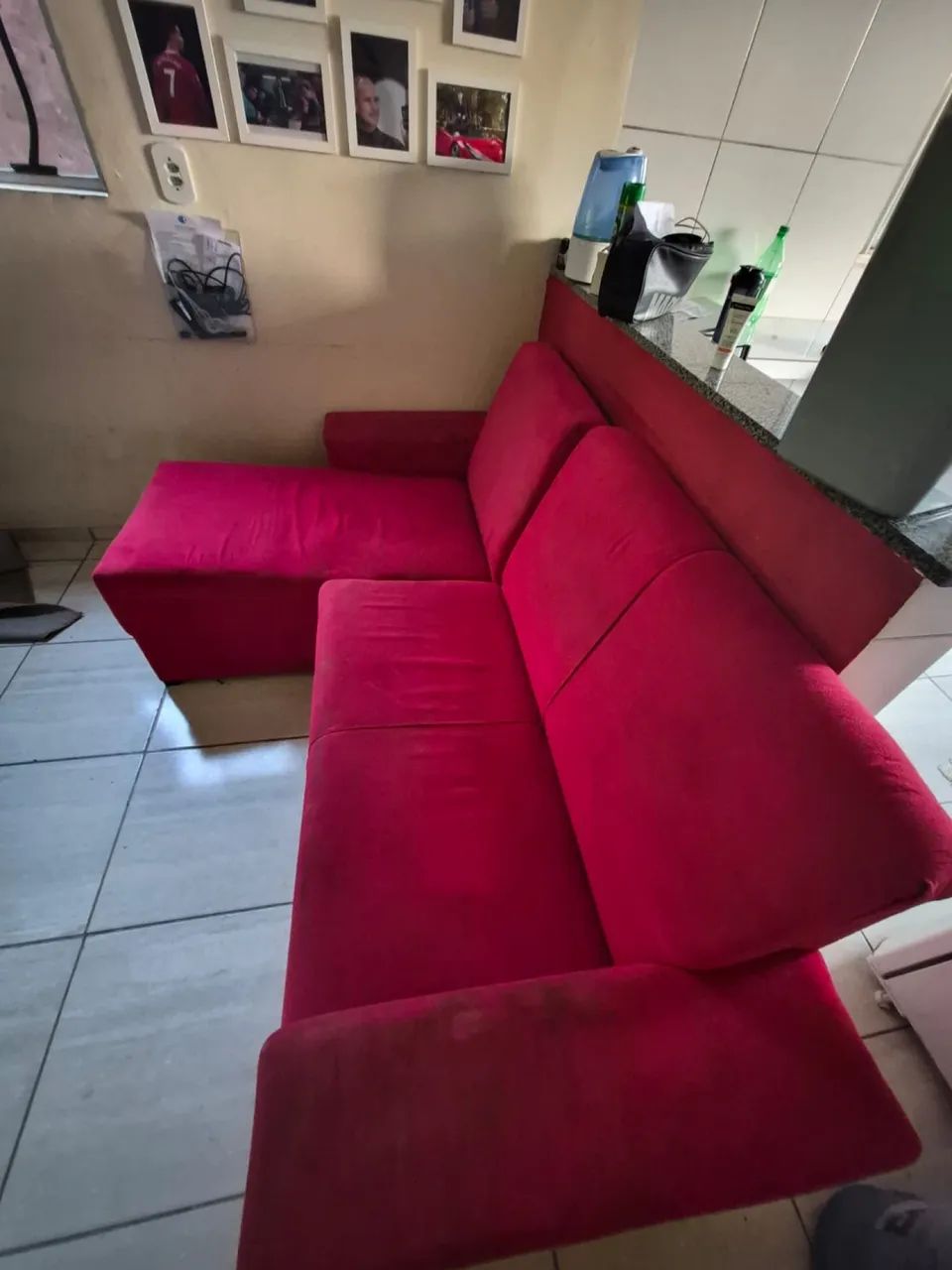 Sofá  retrátil vermelho  - Foto 2