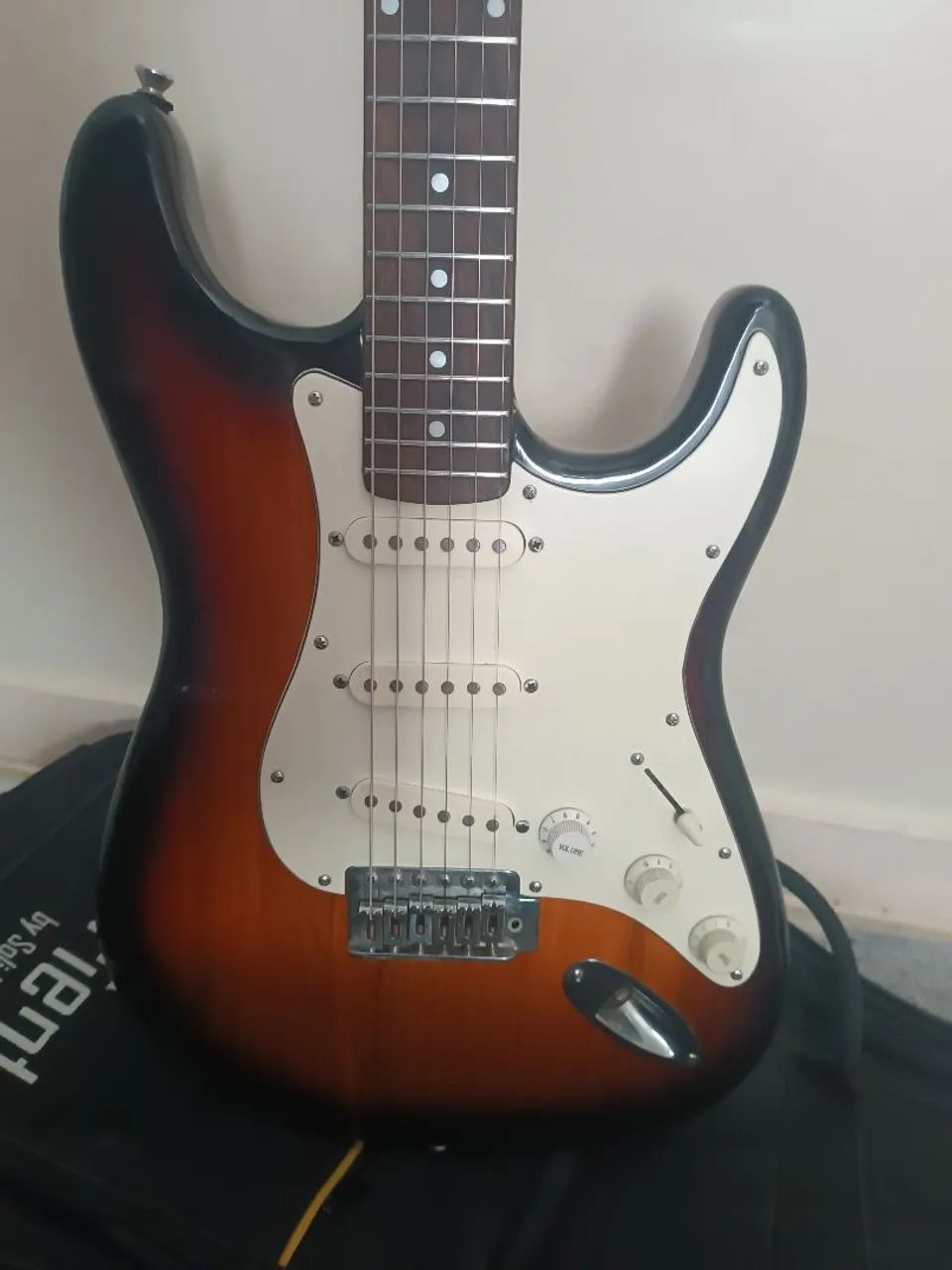 Guitarra Giannini top antiga