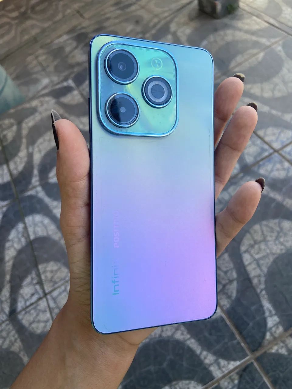 Infinix Hot 40i
