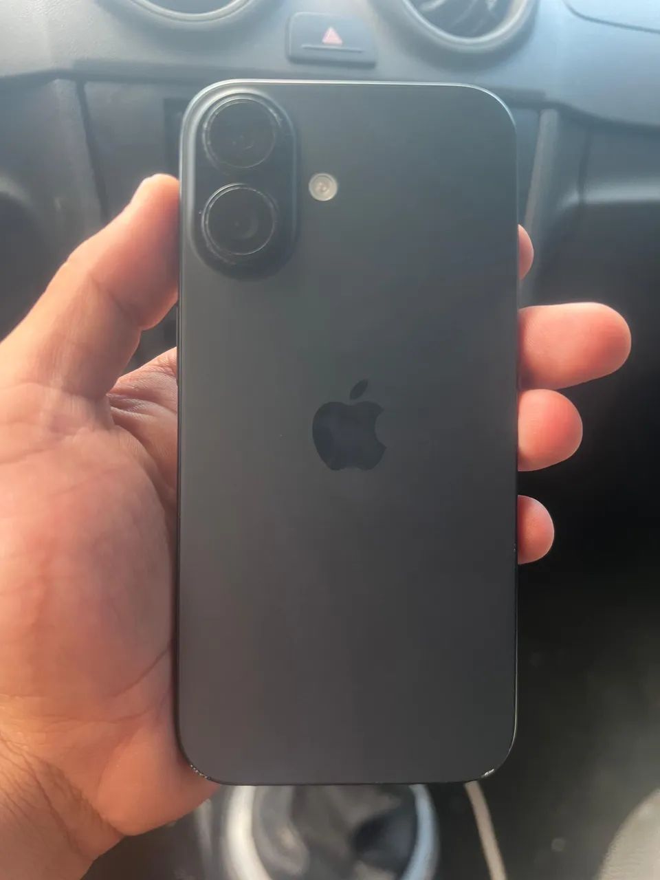 iPhone 16 garantia até 2027