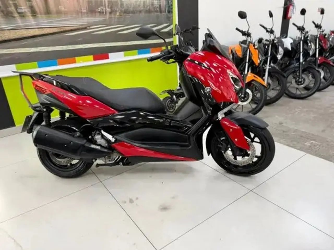 YAMAHA XMAX ABS - Foto 3