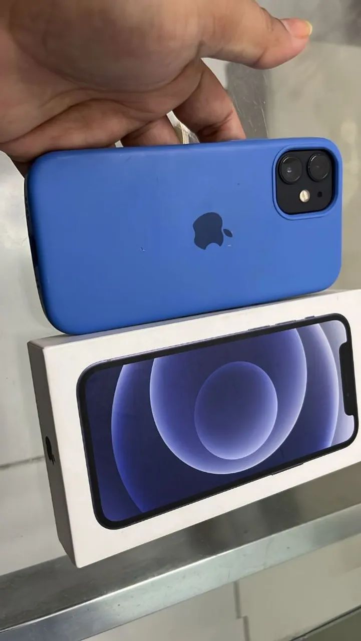 IPHONE 12 MINI MUITO CONSERVADO - Celulares e Smartphones